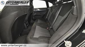 BMW i4 xDrive40 Gran Coupe // M Sportpkaet // Lenkradheizung // DAB-Tuner Bild 13