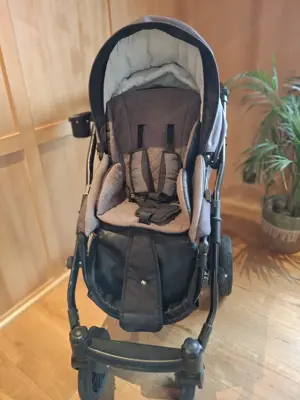 Springer Kinderwagen Bild 2