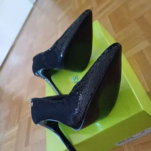 Versace Damen  Bild 3