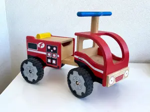 Feuerwehr Rutschauto, Holzspielzeug, Kinderfahrzeug