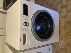 Bosch Waschmaschine WNM64 (DEFEKT)