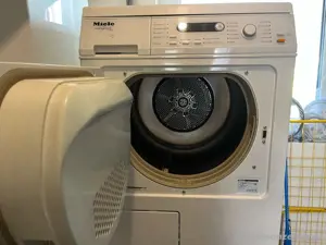 Miele Waschmaschine und Trockner Bild 5