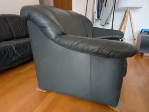 Ledersofas Musterring dunkelgrün schwarz Bild 6