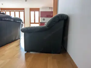 Ledersofas Musterring dunkelgrün schwarz Bild 3