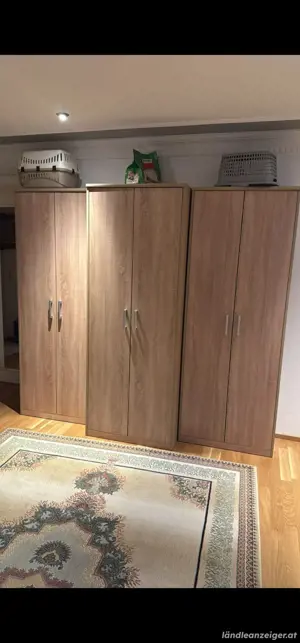 Schrank sehr neuwertig