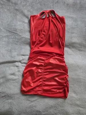 Sexy Wetlook Kleid in Rot   Hingucker! Bild 2