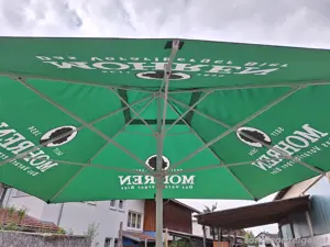 Sonnenschirm 3,5 m, Mohrenbräu Bild 2