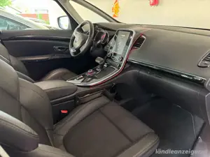 Renault Espace 160 TDI Bj-2016 Bild 3