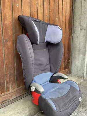 2 Auto-Kindersitze, Römer Bild 3