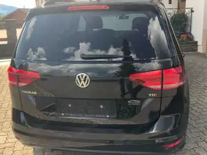 VW Touran Comfortline 1,6 SCR TDI Bild 2
