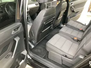 VW Touran Comfortline 1,6 SCR TDI Bild 8
