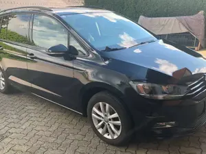VW Touran Comfortline 1,6 SCR TDI Bild 5