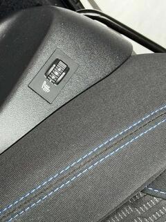 Peugeot 208 Bild 13