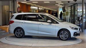 BMW 216 Bild 4