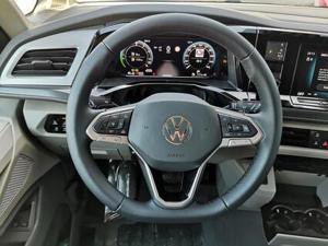 VW T7 Multivan 1,5 eHybrid 4Motion kurz Elegance 180 kW (245 P... Bild 5