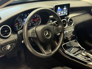 Mercedes-Benz C 180 Bild 12