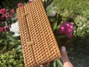   Korbtasche gefüttert mit Lederband   Bild 4