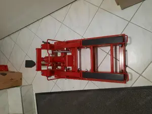 Rothewald Hydraulik-Motorradheber. Bild 3