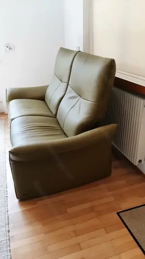 Leder Sofa - Couch 2,5-Sitzer - neuwertig - komfortabel und schön Bild 4
