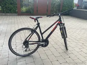 Fahrrad KTM Trekkingbike Bild 2