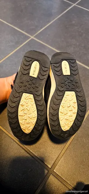 Kinder Schuhe Bild 3