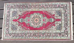 Orientteppich, Maße 107x60 cm Bild 3