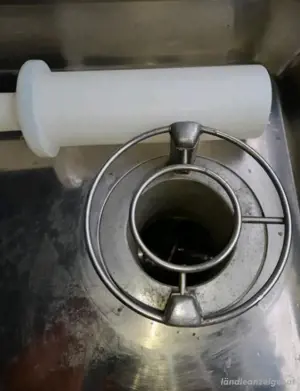 Gastronomie Fleischwolf aus Adelstahl Bild 10