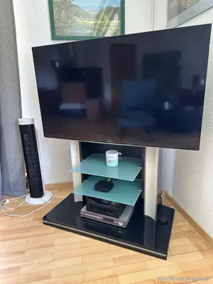 TV Ständer mit Beleuchtung