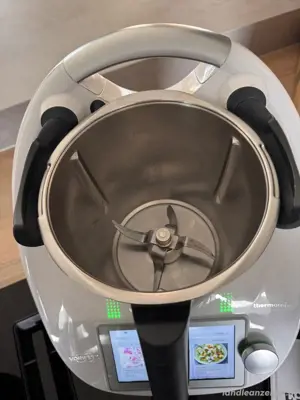 Thermomix TM6 Vorwerk in OVP mit Rezeptbuch+ Zöbehör  Bild 3