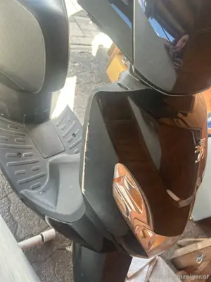 Moped Roller Peugeot