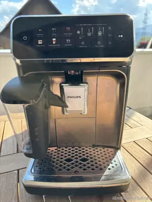 Kaffeevollautomat Philips EP3347 90 6 Kaffeespezialitäten 