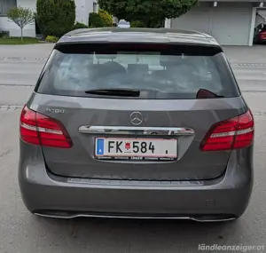 Mercedes B 180 Bild 2