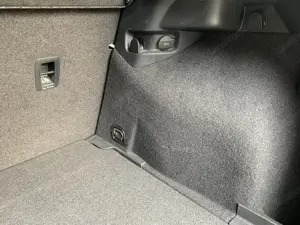e-Golf   -   virtual Cockpit, Dynaudio, Kamera, Navi, Serviceheft Bild 10