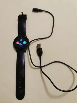 Armbanduhr mit Schrittzähler und Blutdruck. 