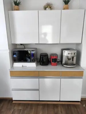 Küchenschrank zu verschenken