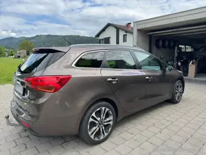 KIA Ceed Station Wagon Kombi - 65.000km - Bj 2014