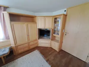Wohnzimmer zu verkaufen  Bild 2