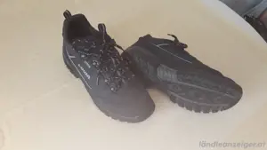 Wanderschuhe 