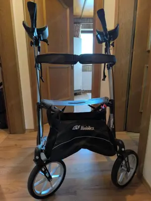Unterarmrollator   Gehhilfe  Bild 3