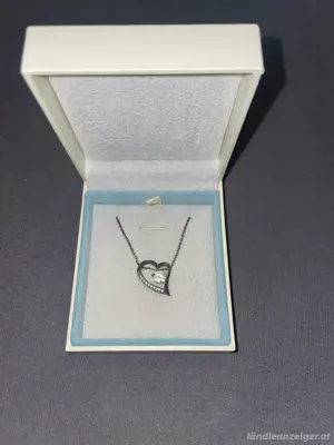 Herzhalskette silber mit steinchen vhb Bild 2