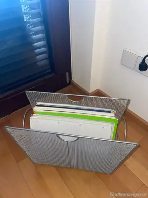 Zeitungsständer vhb