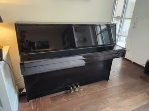 Yamaha Klavier Piano C110 A Wandklavier Bild 2