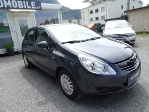 AUTOMATiK  Wenig Kilometer Opel Corsa 1,2 !! 4 ZYLiNDER !! Bild 3