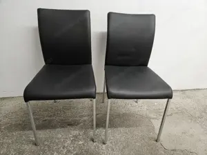 Stühle zu verkaufen