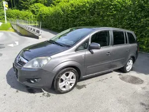 Opel Zafira Automatik 7 Sitzer Bild 10