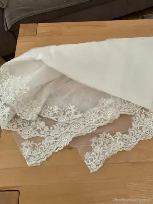 Hochzeitskleid Bild 3