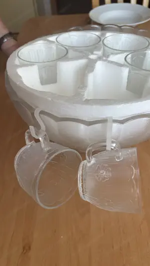 Glasschale für Bowle mit 6 Gläsern. Neu Bild 2