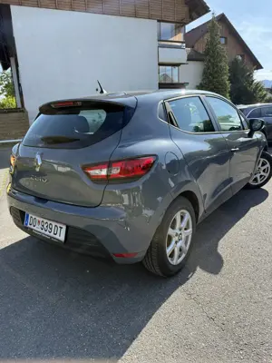 Renault Clio 2019 - Gepflegtes Fahrzeug aus 1. Hand Bild 6