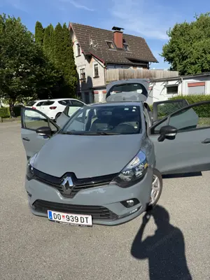 Renault Clio 2019 - Gepflegtes Fahrzeug aus 1. Hand Bild 10
