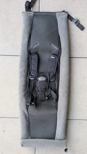 Thule Chariot infant sling Babytrage grau